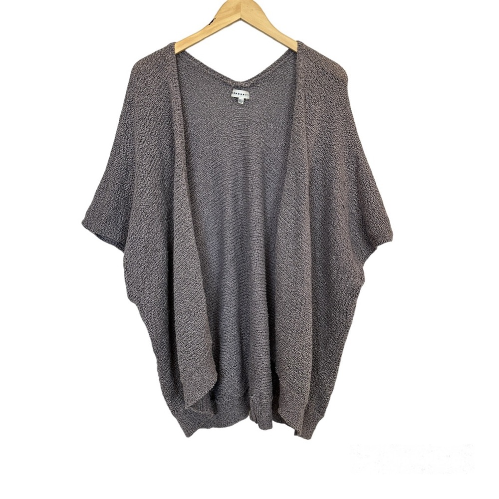 Aritzia Community Ionic Cape Oversized Knitted Cardigan Gray Black Women’s Small